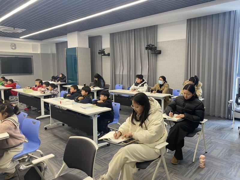 98da82b4-be05-4e04-8e19-57322d52f14f.jpg 98da82b4-be05-4e04-8e19-57322d52f14f.jpg