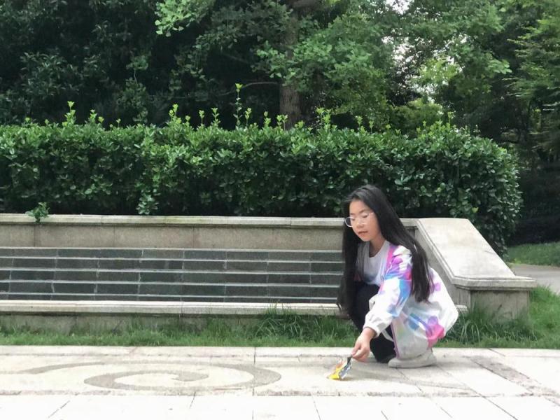捡垃圾1.jpg