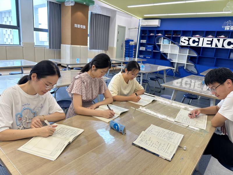 IMG_4720.JPG IMG_4720.JPG