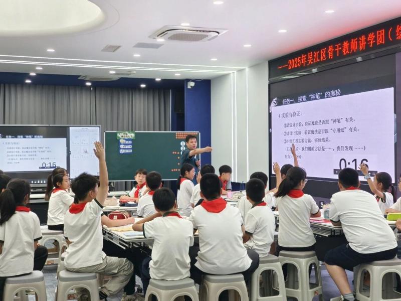 b68a11d6-8a8b-4d36-bbe5-a1183a740715.jpg b68a11d6-8a8b-4d36-bbe5-a1183a740715.jpg