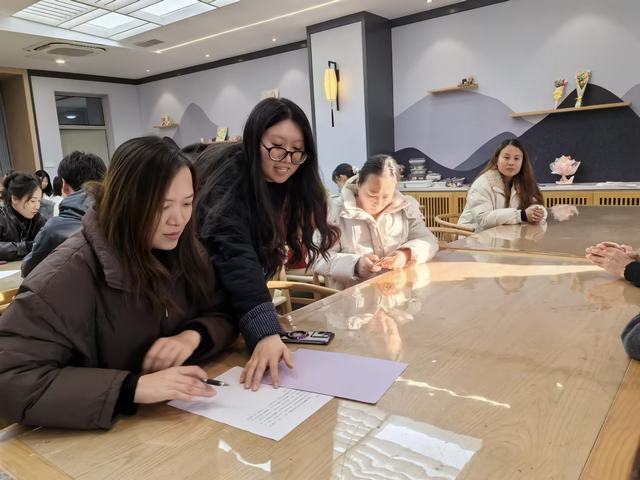 1.家长学校 (1).jpg