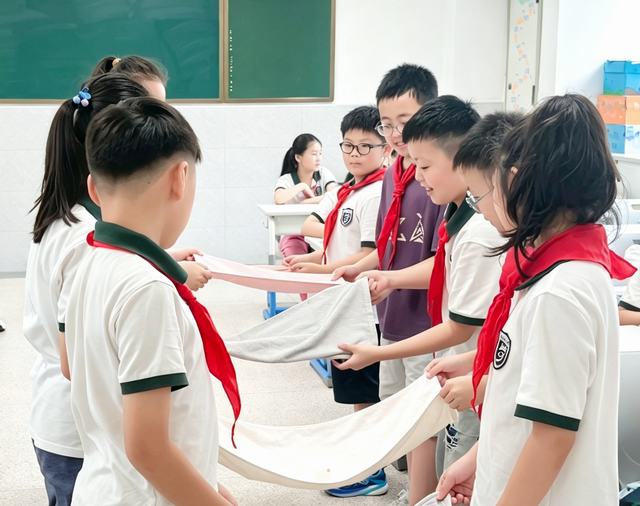 五六年级.jpg 五六年级.jpg